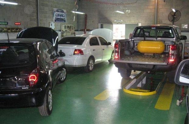 Fuerte caída de las conversiones de autos nafteros a GNC