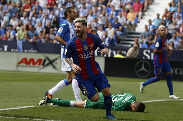 Barça se recuperó con un doblete de Messi