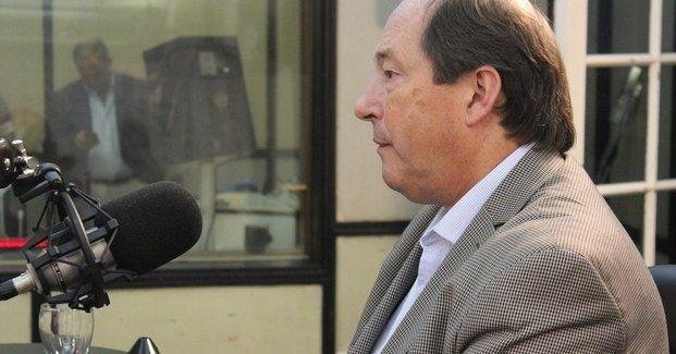 "Por seguir a Durán Barba, muchas veces el Gobierno se ha equivocado", dijo Sanz