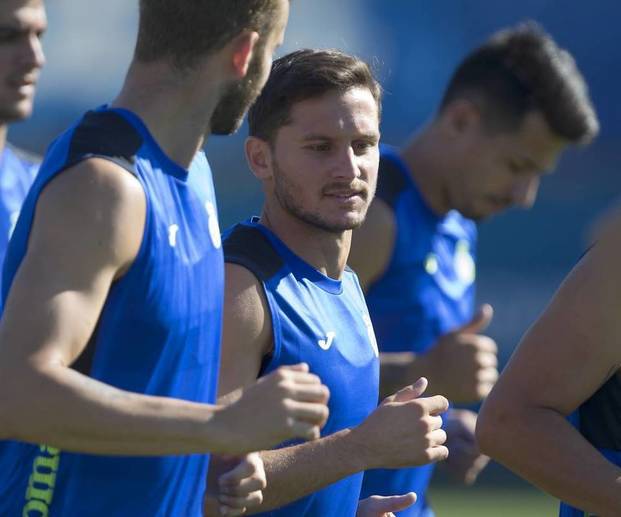 Pablo Piatti, un mes inactivo