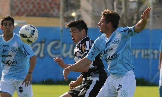 San Carlos no supo aguantar y Estudiantes se lo dio vuelta
