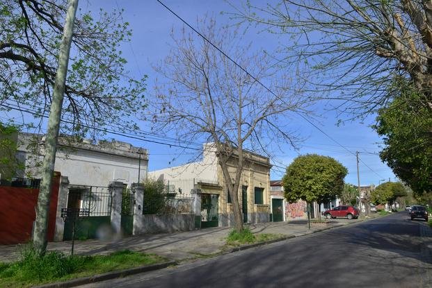 Los vecinos de 34 y 115 están a merced de dos motochorros