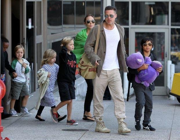 Investigan a Brad Pitt por maltrato verbal y físico a sus hijos
