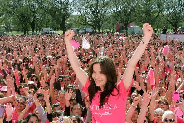 Inician campañas de sensibilización en el mes del cáncer de mama