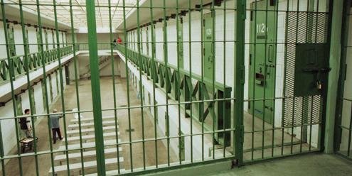 Denuncian incremento de muertes en cárceles