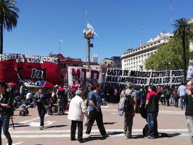 Segunda jornada de protesta en Plaza de Mayo