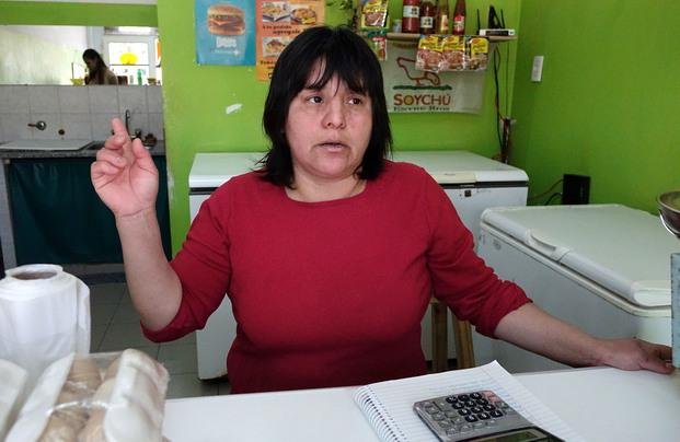 Robo, forcejeo y un adolescente detenido en Villa Argüello