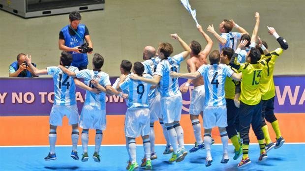Futsal: Argentina va por su primer título mundial ante Rusia