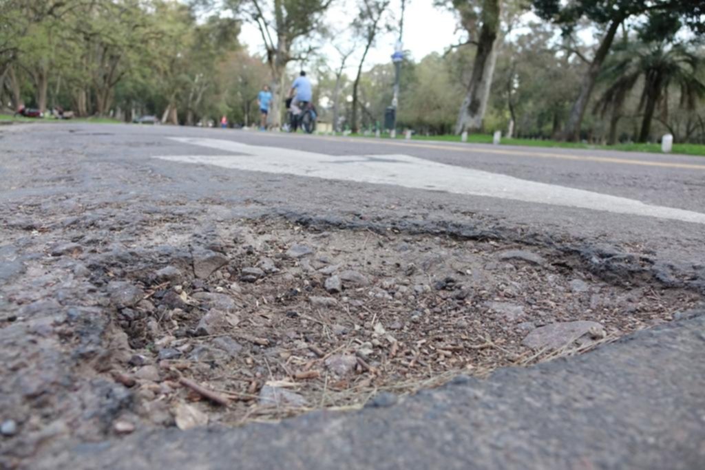 Esquivando baches en el circuito del Bosque