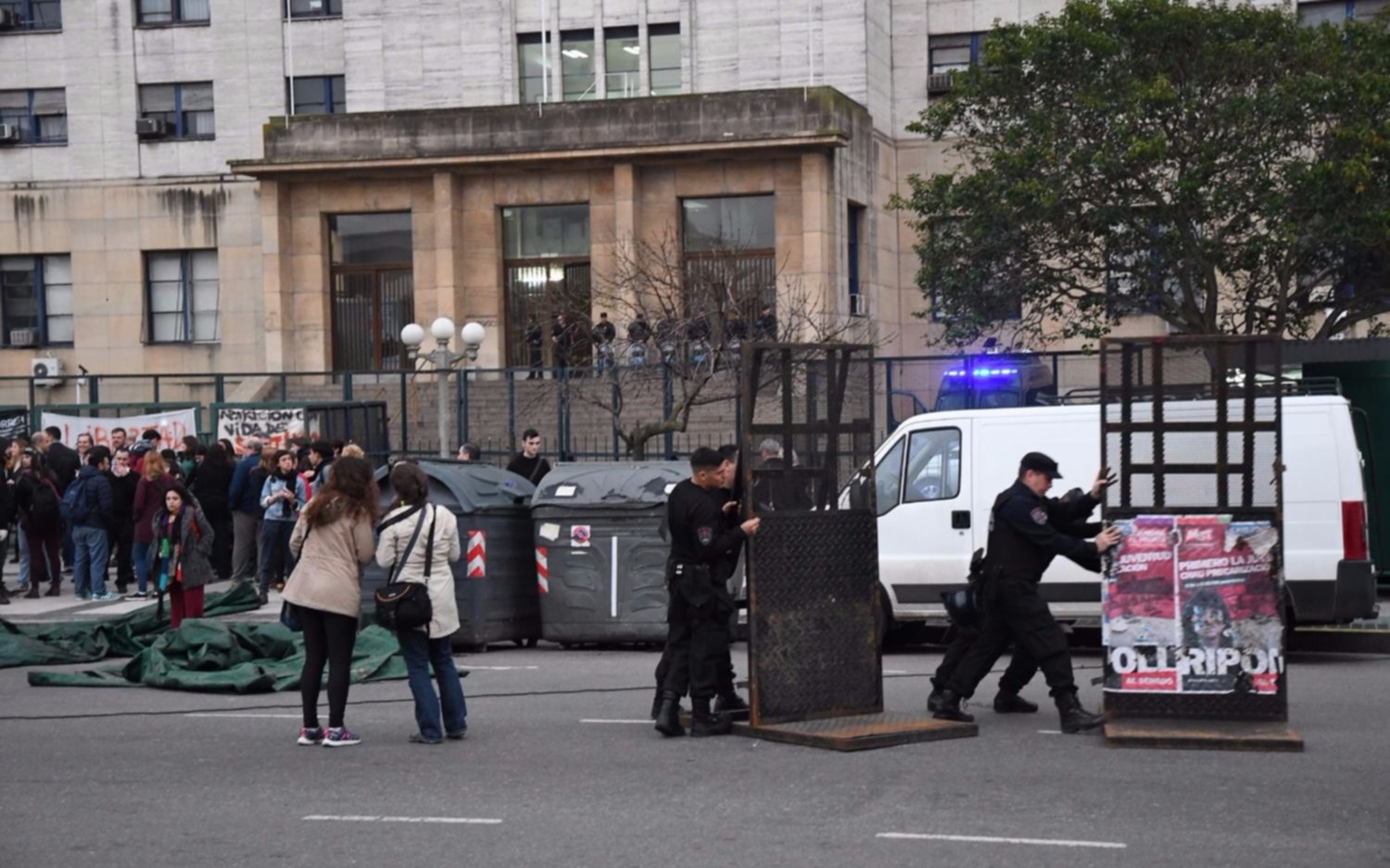 Declararon los detenidos durante disturbios tras la marcha por Santiago Maldonado y son liberados
