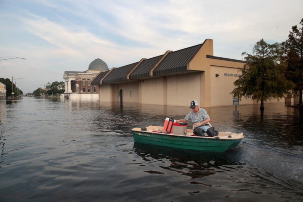 Los daños causados por Harvey, de más de US$ 150 mil millones, serán superiores a los de Katrina