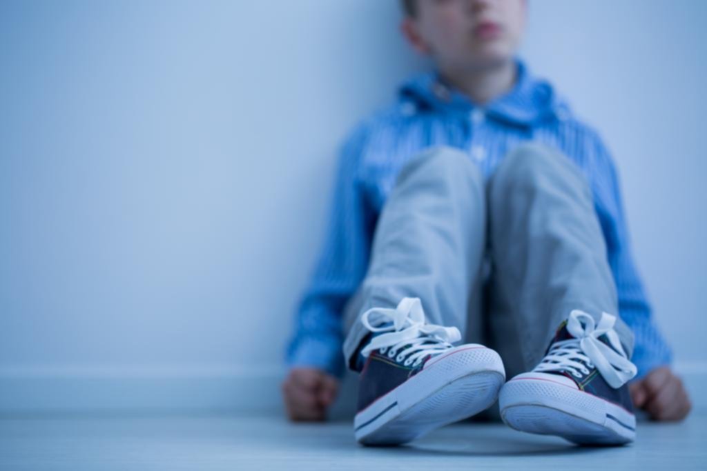 Crece la polémica por la separación escolar de un chico con Asperger