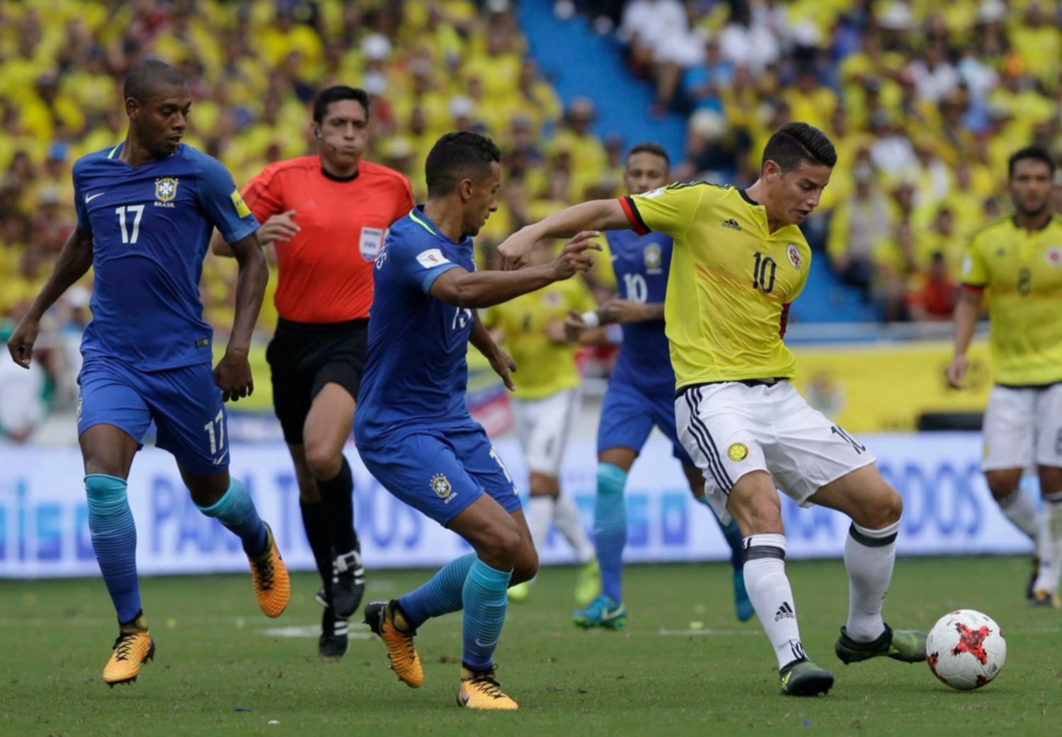 Colombia y Brasil igualaron en uno en Barranquilla