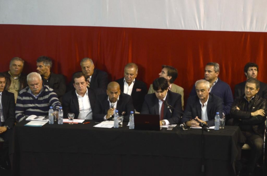 Verón ya tiene buena parte de sus futuros dirigentes