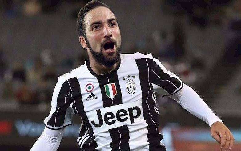 Higuaín al tope de los que más ganan en el fútbol italiano