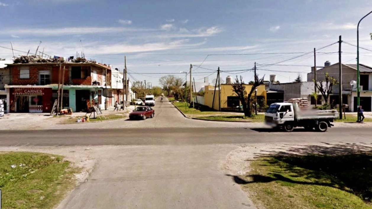 Apuñalan a un joven para robarle el celular en San Carlos