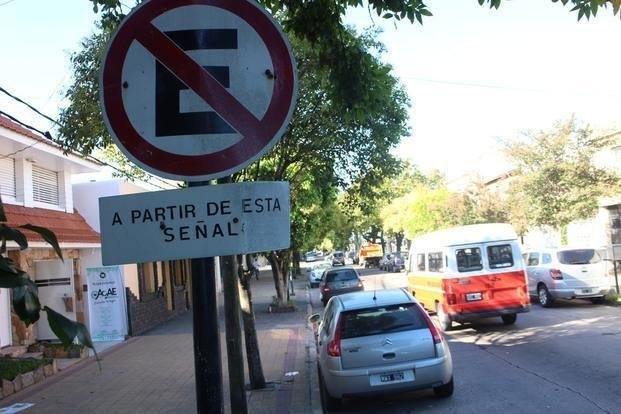En las transversales de 7 y 13, nadie controla
