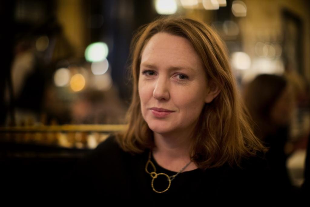Paula Hawkins: “La memoria es una fascinación para mí”
