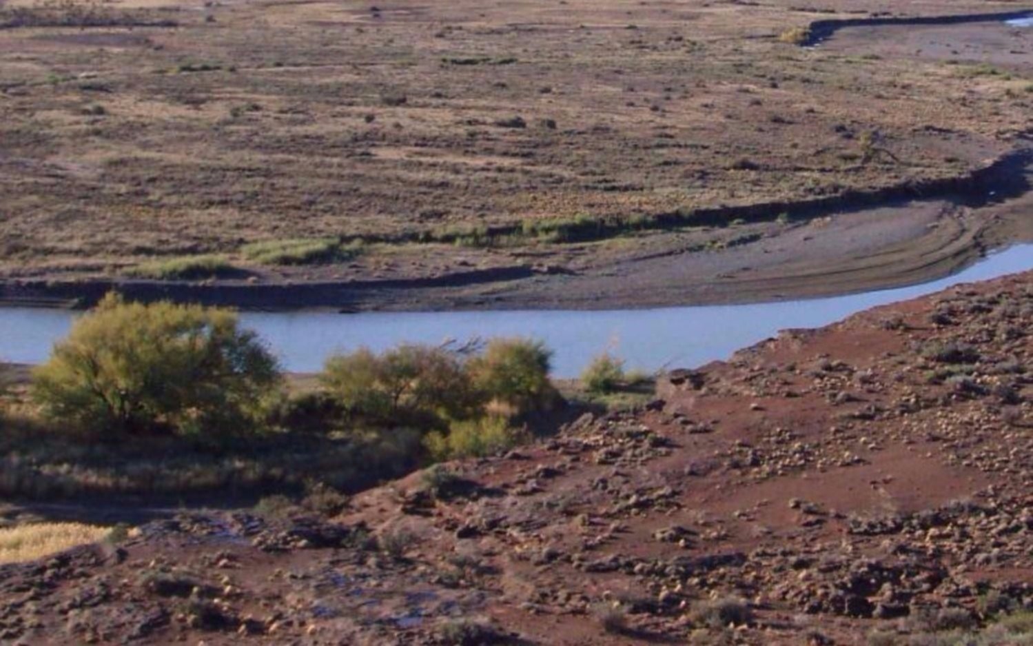 Mañana se reiniciarán los rastrillajes en el río Chubut