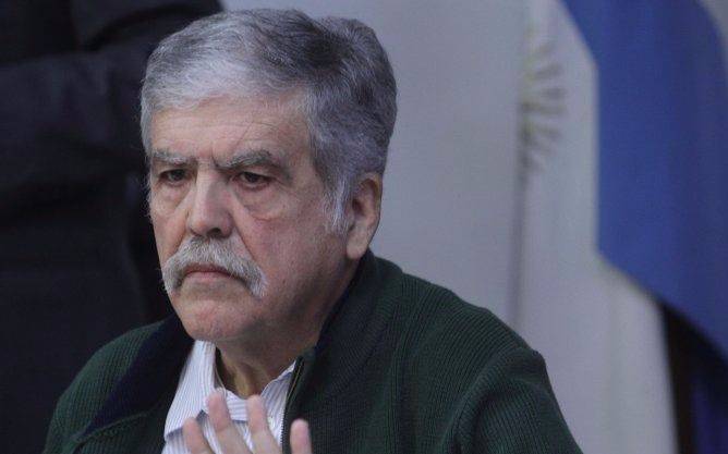 Citan a indagatoria a De Vido por sobreprecios en Rio Turbio