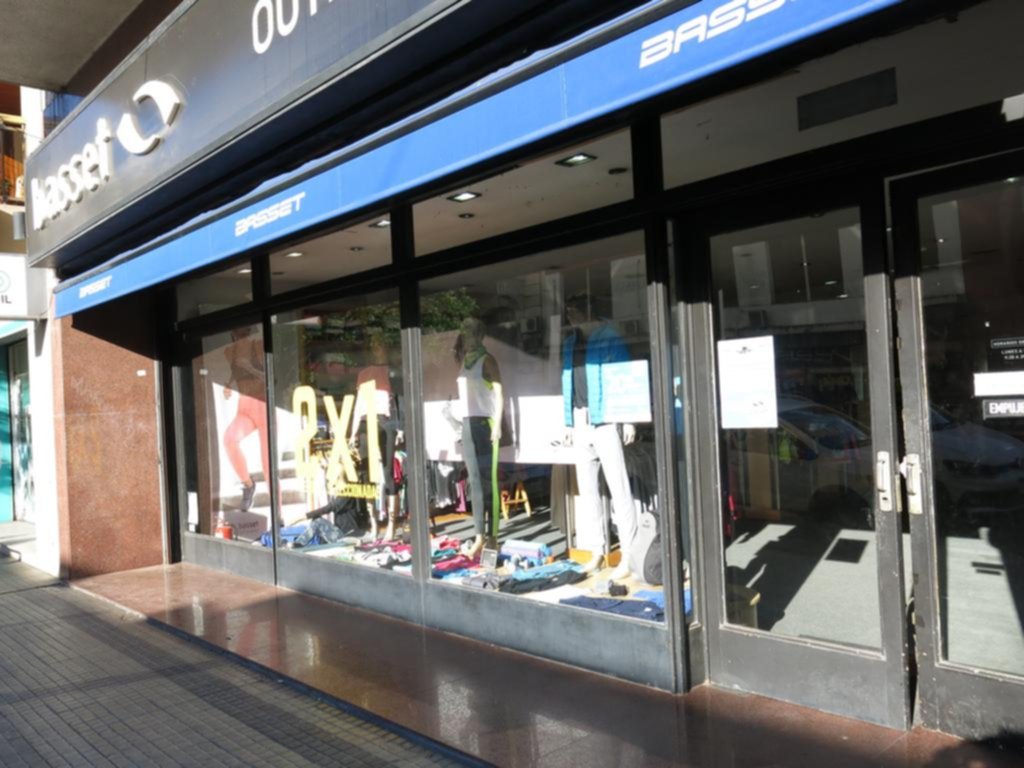 Robaron en un comercio en el barrio de la Departamental