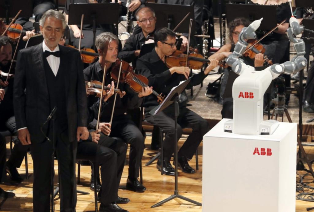 Andrea Bocelli, hospitalizado por un golpe en la cabeza: “Estoy muy bien”, aseguró