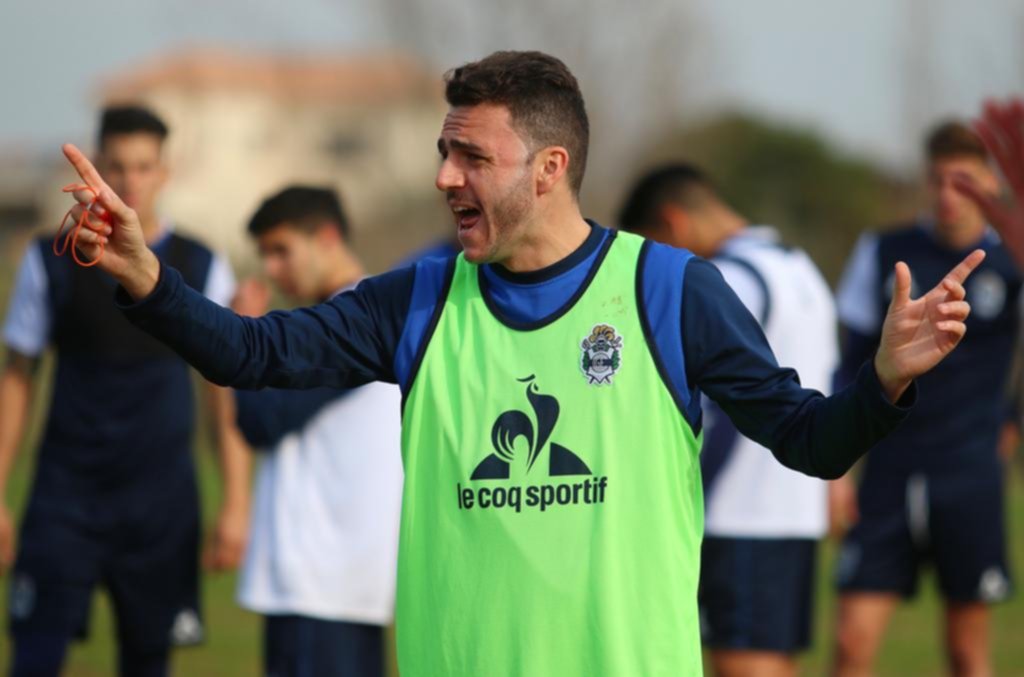 “Debemos ser un equipo que pueda controlar el juego”