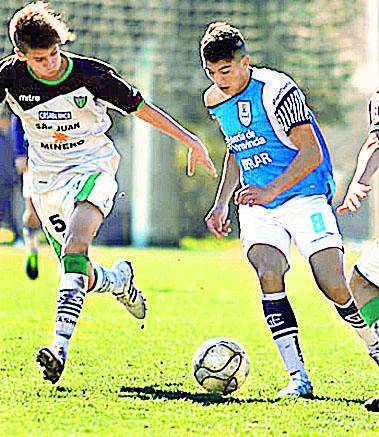 De los chicos a los grandes, el mismo rival