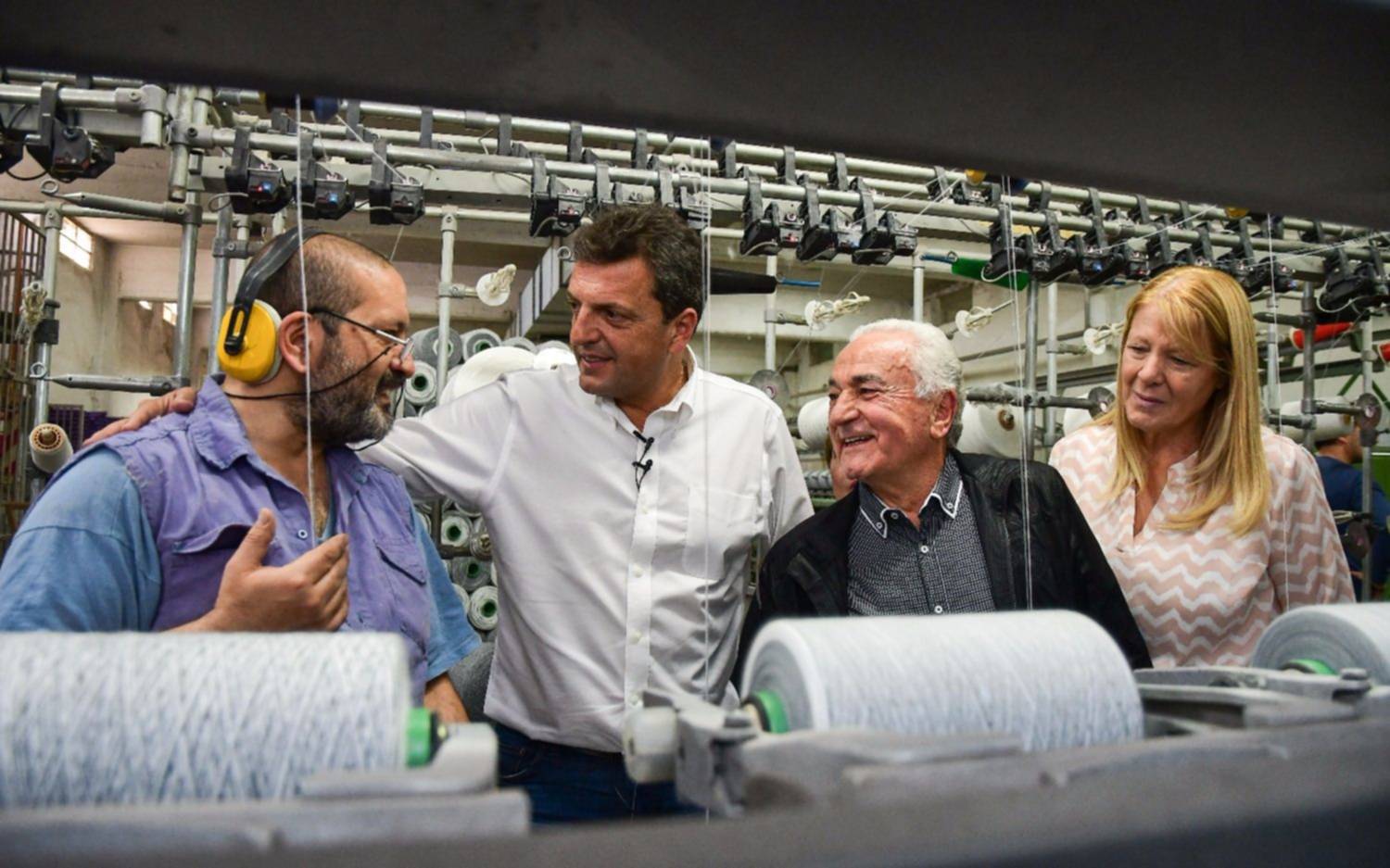 Massa recorrió el conurbano apelando al voto de la "clase media trabajadora"