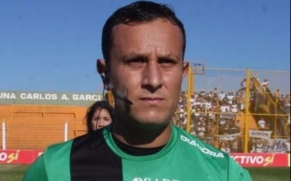 Arbitrajes para la próxima fecha de la Superliga: Herrera dirigirá al Lobo y Penel, al Pincha