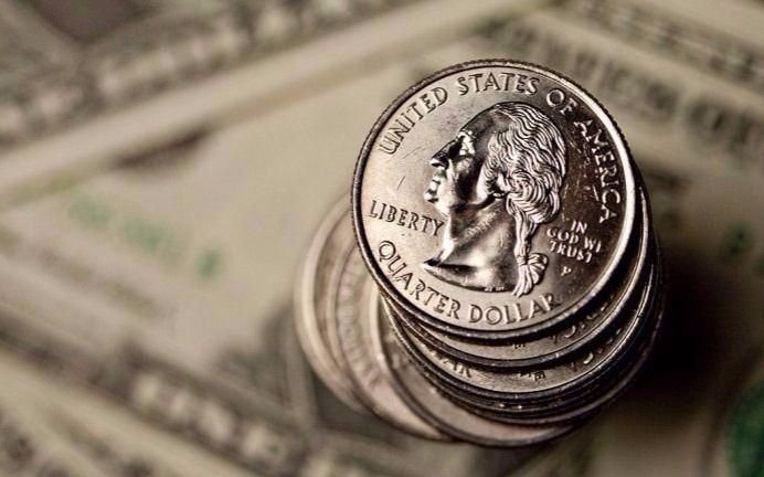 El dólar subió seis centavos y alcanzó una cotización de $17,42