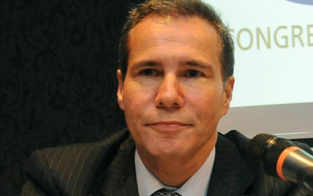 Para Gendarmería, al fiscal Nisman lo mataron, al menos entre dos personas