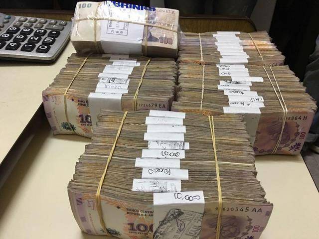 Comenzaron a declarar policías por el escándalo con horas Polad