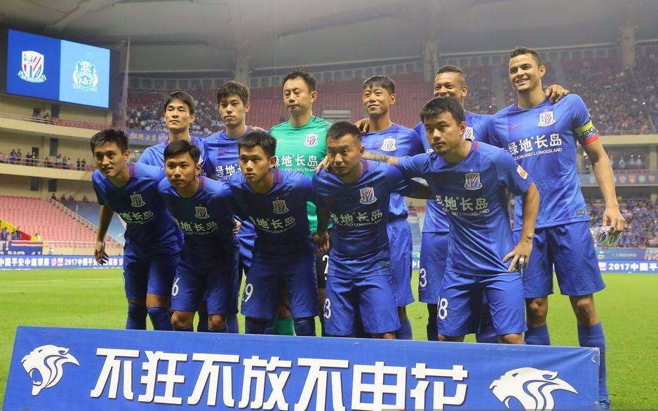 Shanghai Shenhua sin Tevez y goles colombianos venció al Gungzhou R&F
