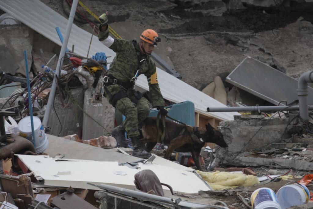 Cuatro muertos por otro terremoto