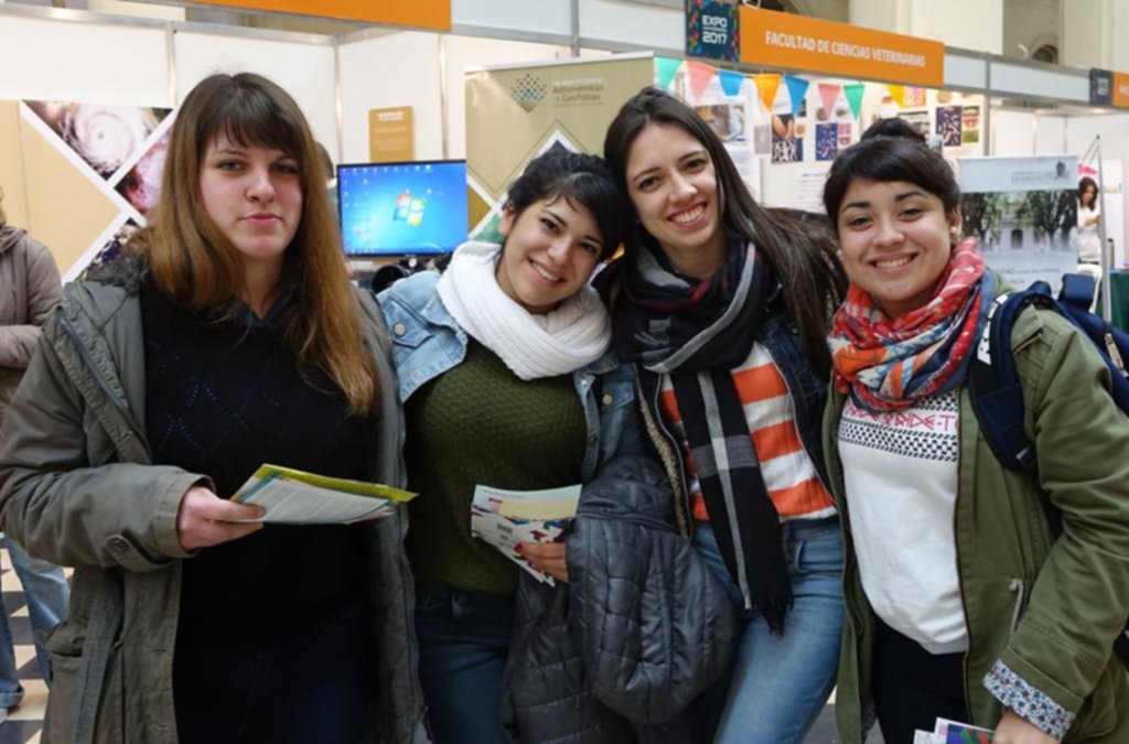 Expo Universidad en el Pasaje Dardo Rocha