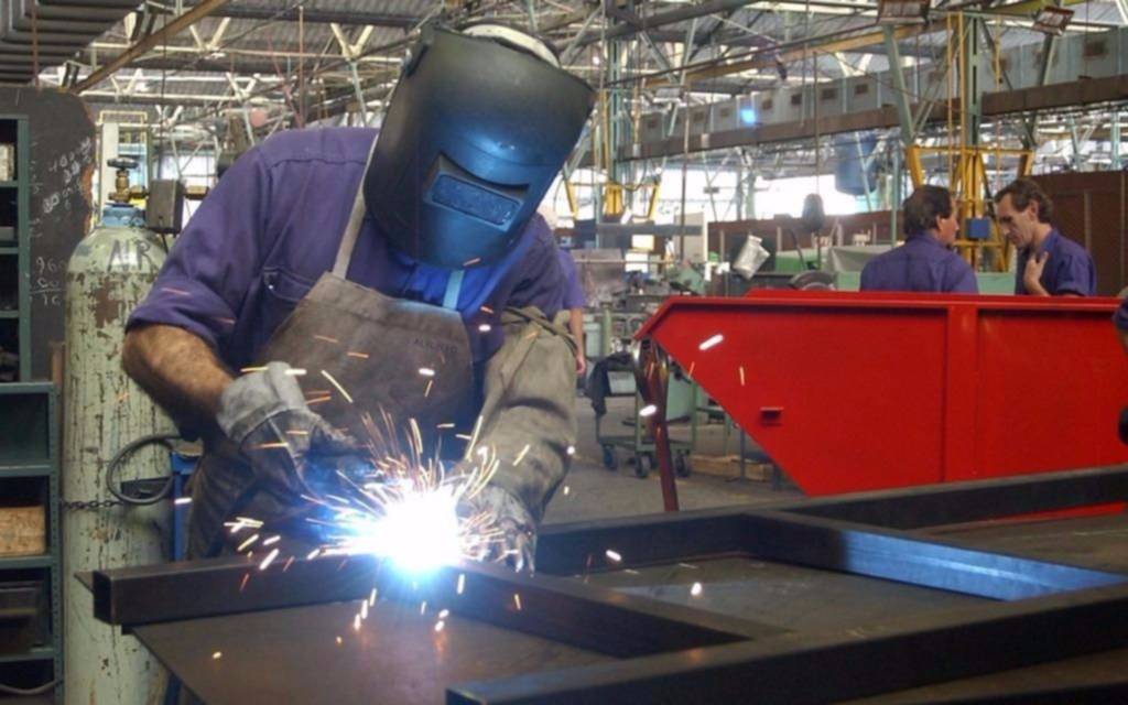 La actividad económica creció un 4,9% en julio pasado