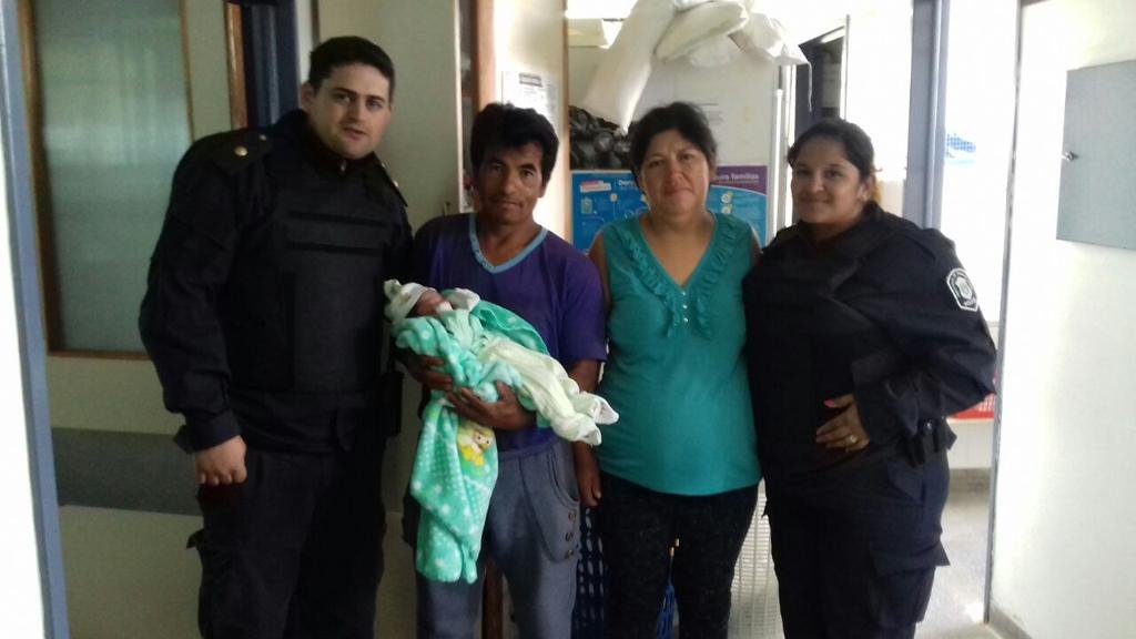 Un parto “de apuro” y con ayuda policial