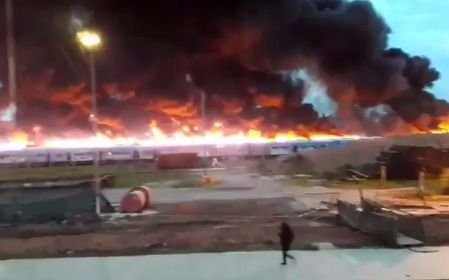 Tensión en San Martín por el incendio de una formación sin pasajeros