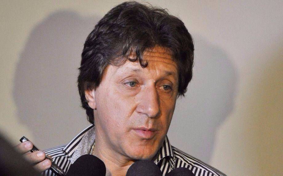 El titular de Futbolistas  Argentinos Agremiados fue procesado y embargado por la causa FPT