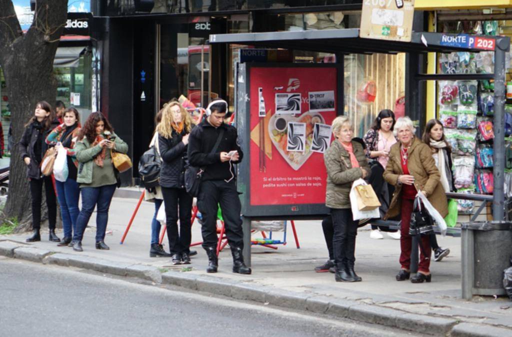 Cambios en las paradas del 202 y nuevas obleas