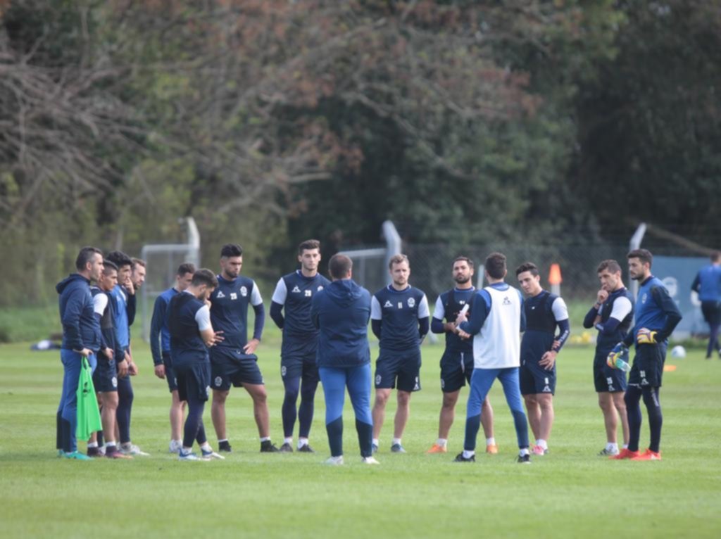 El Lobo repetirá equipo para el desafío de dominar a Lanús