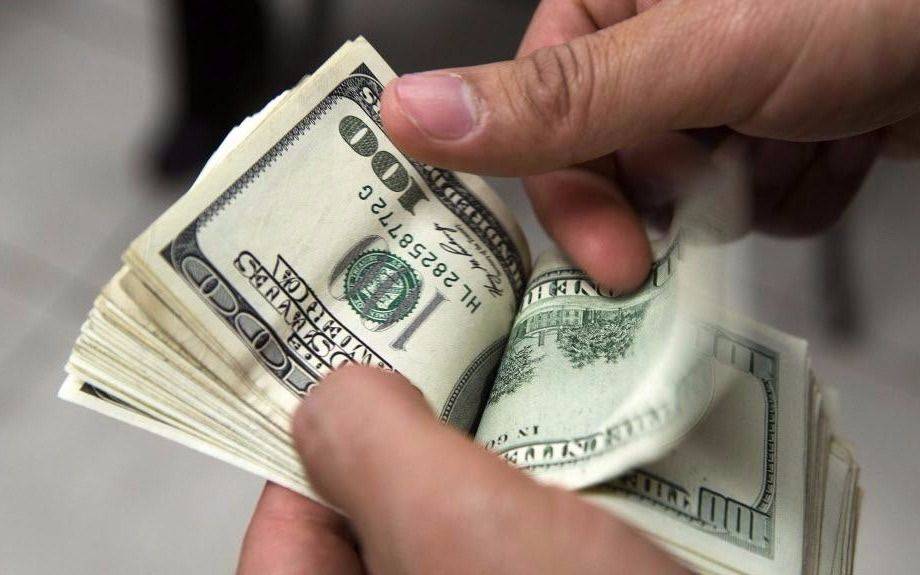 En la última jornada cambiaria de septiembre, el dólar cerró a $ 17,60 