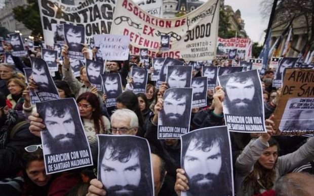 Convocan a una marcha para pedir la aparición con vida de Santiago Maldonado
