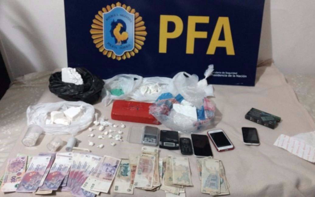 Desbaratan banda narco y secuestran vehículos, inmuebles y 11 toneladas de marihuana