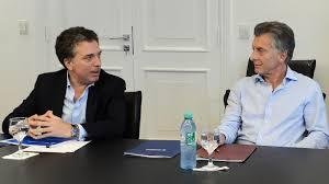 El Gobierno prepara un paquete de medidas para enfrentar la crisis cambiaria