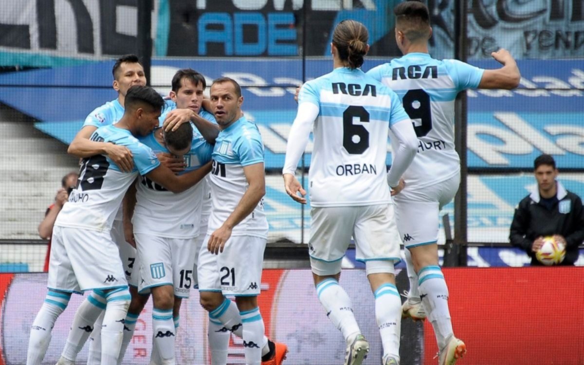 Racing le arrebató invicto y punta a Central en Avellaneda