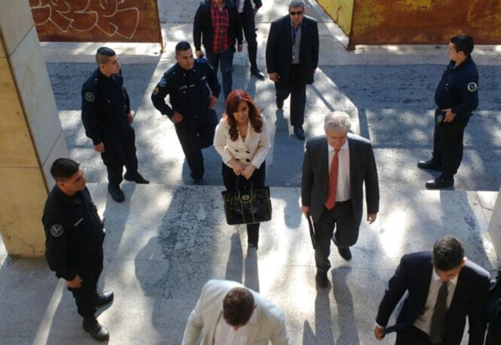 El juez Bonadio vuelve a indagar a Cristina por los cuadernos