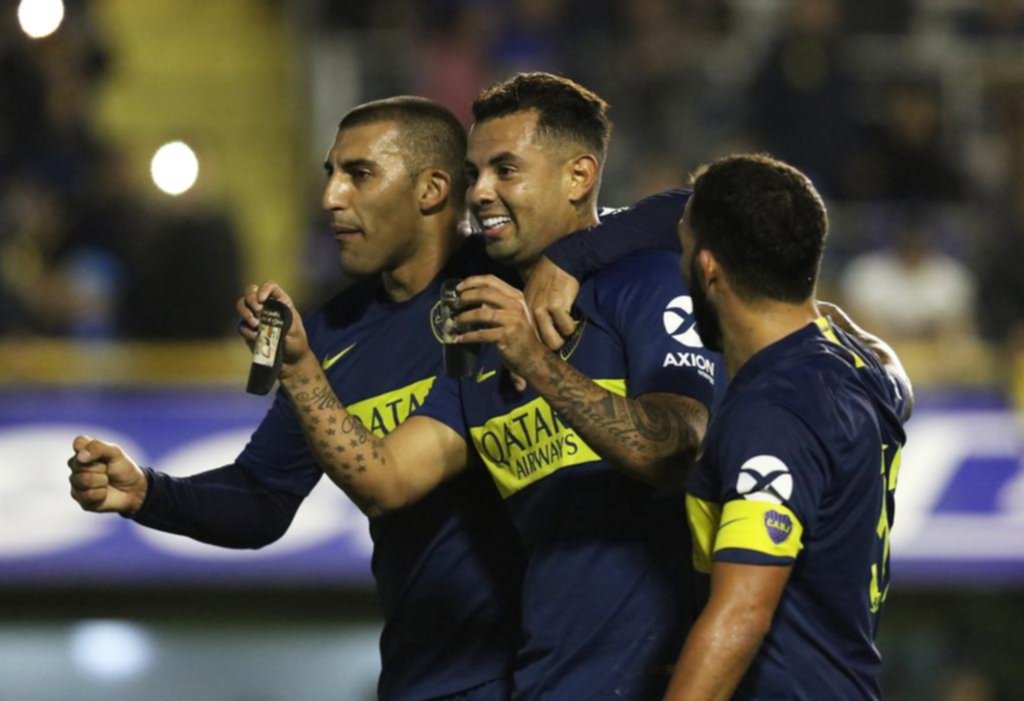 Boca volvió con todo, y le hizo tres a Vélez