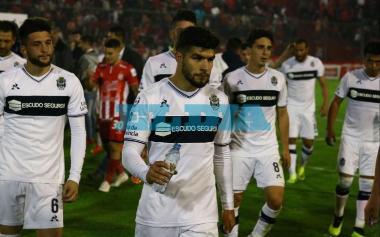 Se le escapó en el final: al Lobo se lo empataron sobre la hora en Tucumán
